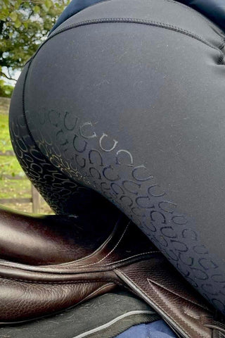 Mallas de montar de invierno NEO, asiento completo reflectante y acogedor con forro polar